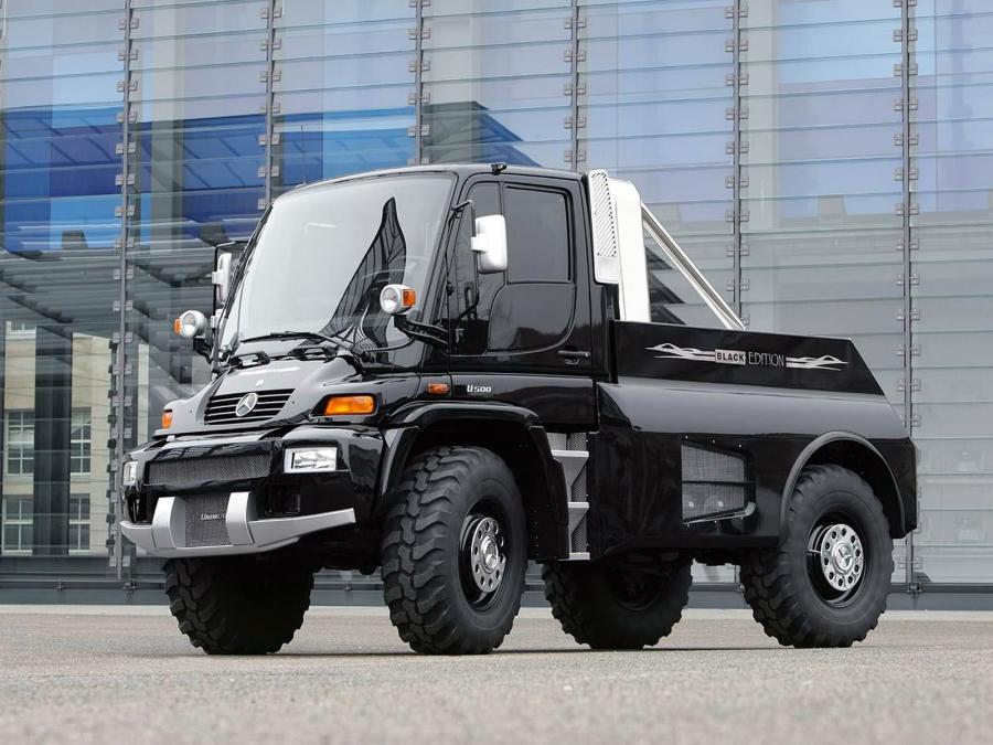  Mercedes-Benz Unimog U500 Black Edition by Brabus 2005 года  (фото 1 из 4)